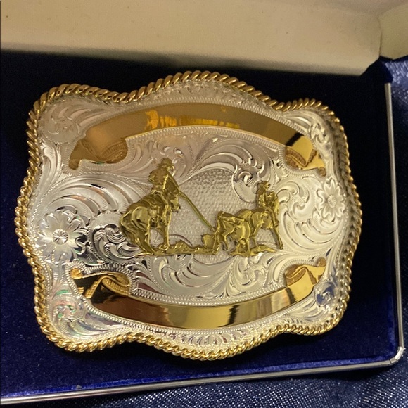 Vintage Montana Silversmiths Silver and Gold Team Roping Trophy Belt Buckle - Picture 1 of 8